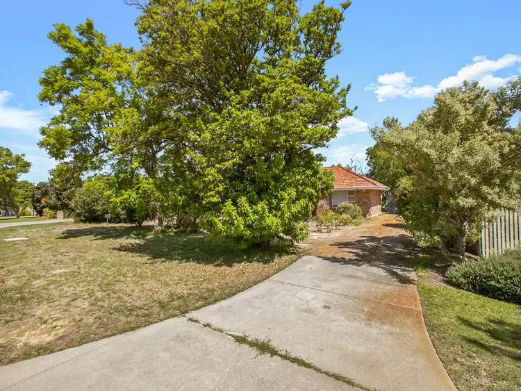 Sixth view of Homely house listing, 5 Unwin Crescent, Salter Point WA 6152