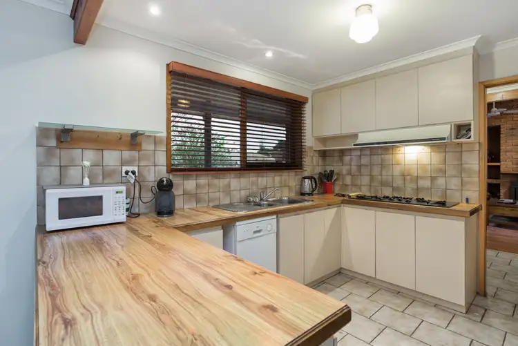 Seventh view of Homely house listing, 2 Wilton Close, Wyndham Vale VIC 3024