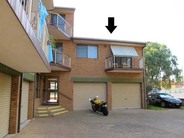 Second view of Homely unit listing, 2/37 Grant Street, Redcliffe QLD 4020