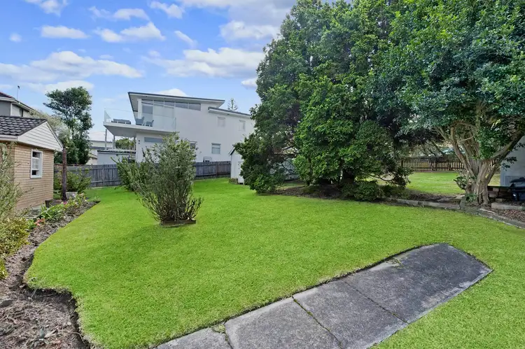 Fourth view of Homely house listing, 14 Ponsonby Parade, Seaforth NSW 2092