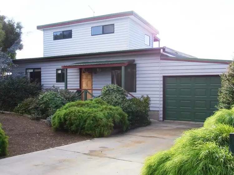 3 Beattie Avenue, Bicheno TAS 7215