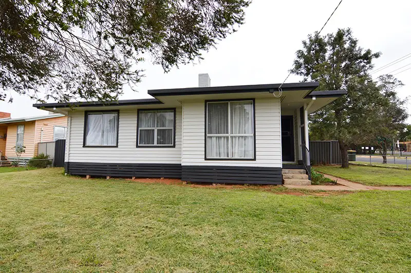 Main view of Homely house listing, 1 Murray Avenue, Red Cliffs VIC 3496