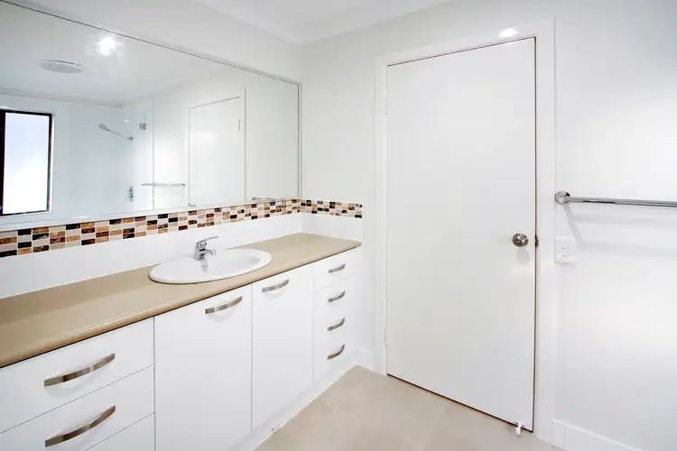 Fifth view of Homely house listing, 11/9 Cedar Court, Jubilee Pocket QLD 4802