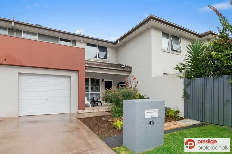 43 Margate Avenue, Holsworthy NSW 2173