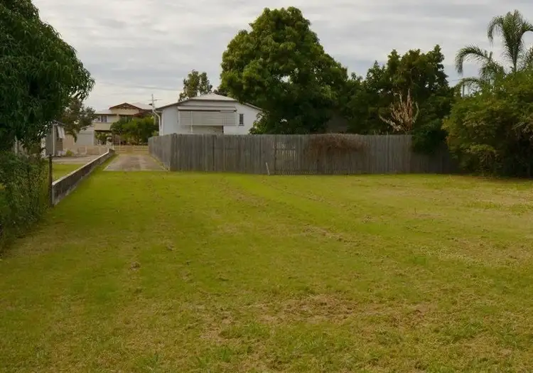 4 Parramatta Street, Belgian Gardens QLD 4810