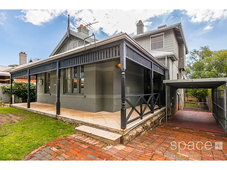 15 Barnfield Road, Claremont WA 6010