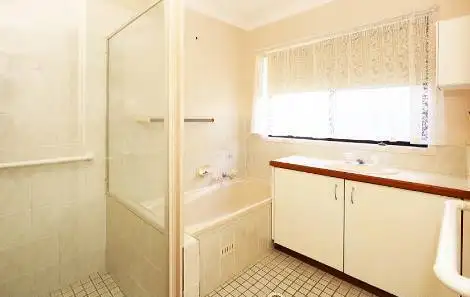 Fifth view of Homely house listing, 4 Farrelly Pl, Bomaderry NSW 2541