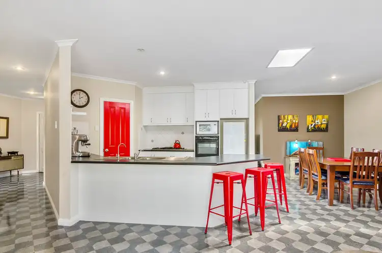 Fourth view of Homely house listing, 6 Roanoke Court, Mount Gambier SA 5290