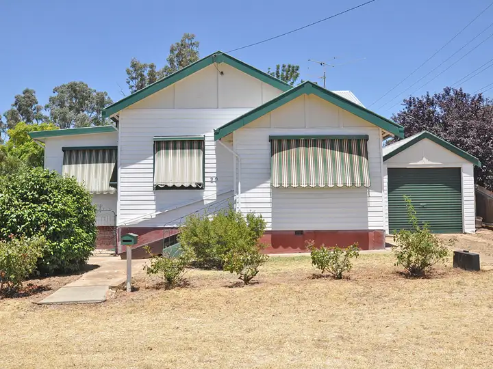 20 Percy Street, Junee NSW 2663