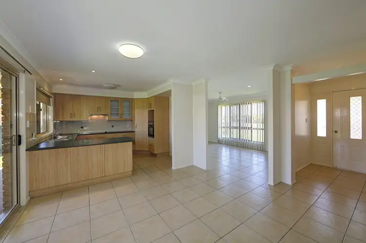 8 Searink Court, Bargara QLD 4670