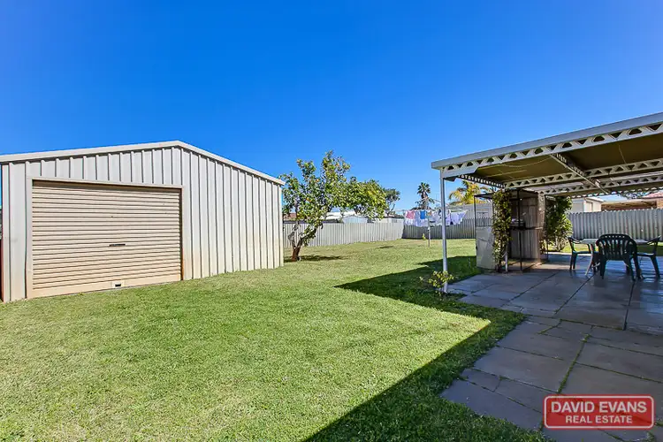 29 Kurrawa Street, Hillman WA 6168
