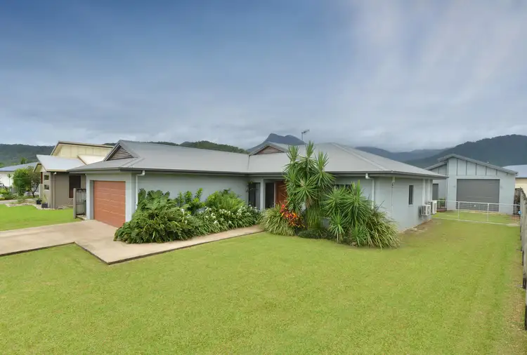 9 Gerygone Close, Mossman QLD 4873