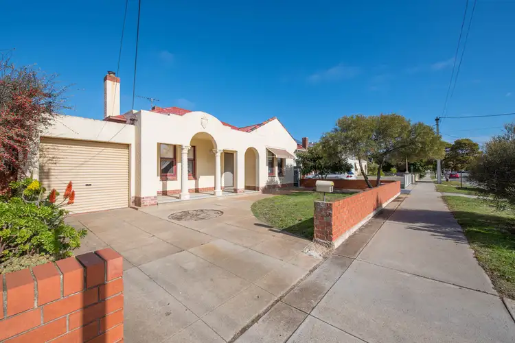 14 Jervois Road, Semaphore South SA 5019