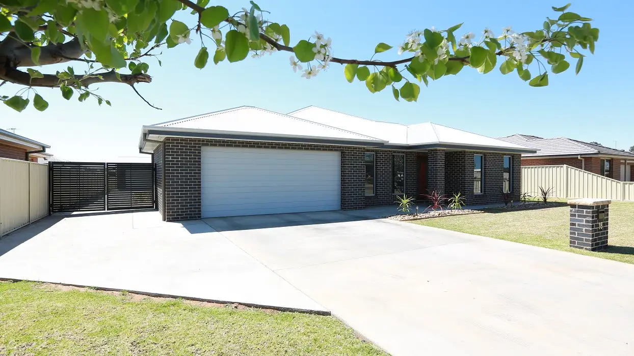 Main view of Homely house listing, 18 Moreton Bay Drive, Leeton NSW 2705