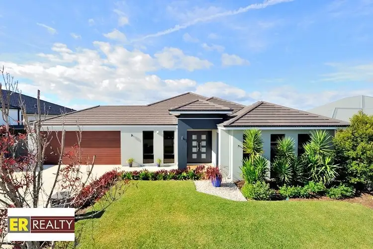 6 Manila Way, Aveley WA 6069