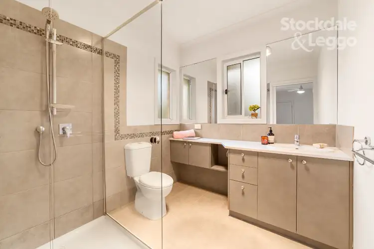 Fifth view of Homely house listing, 28 Oakhill Road, Mount Waverley VIC 3149