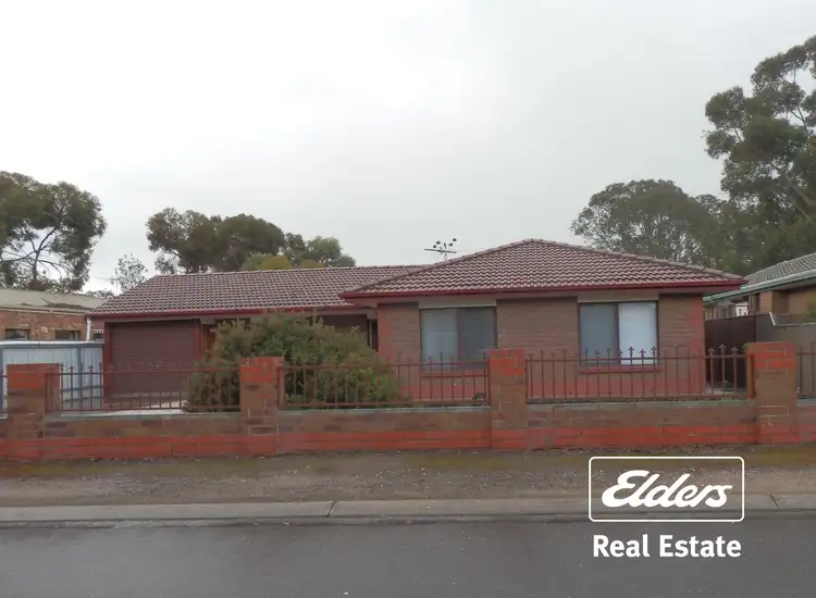 2 Barber Street, Willaston SA 5118
