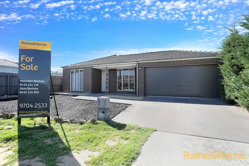 Main view of Homely house listing, 7 Nandaly Place, Cranbourne West VIC 3977
