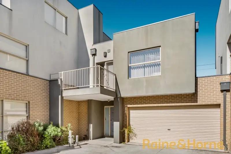 Main view of Homely townhouse listing, 11/17-21 Cobaw Circuit, Caroline Springs VIC 3023