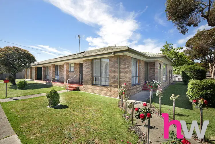 90 Reynolds Road, Belmont VIC 3216