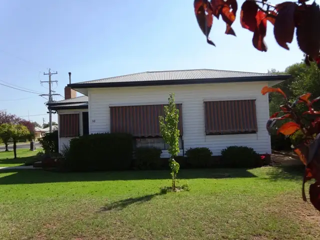 Third view of Homely house listing, 10 Banksia Avenue, Leeton NSW 2705