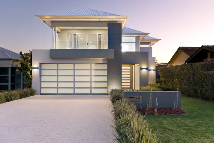 21A Kemmish Crescent, Melville WA 6156