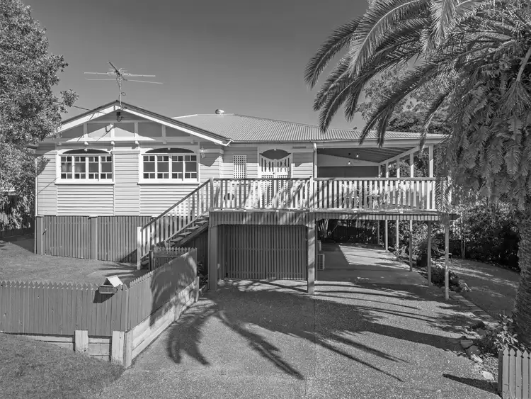 2A Blackwood Avenue, North Ipswich QLD 4305