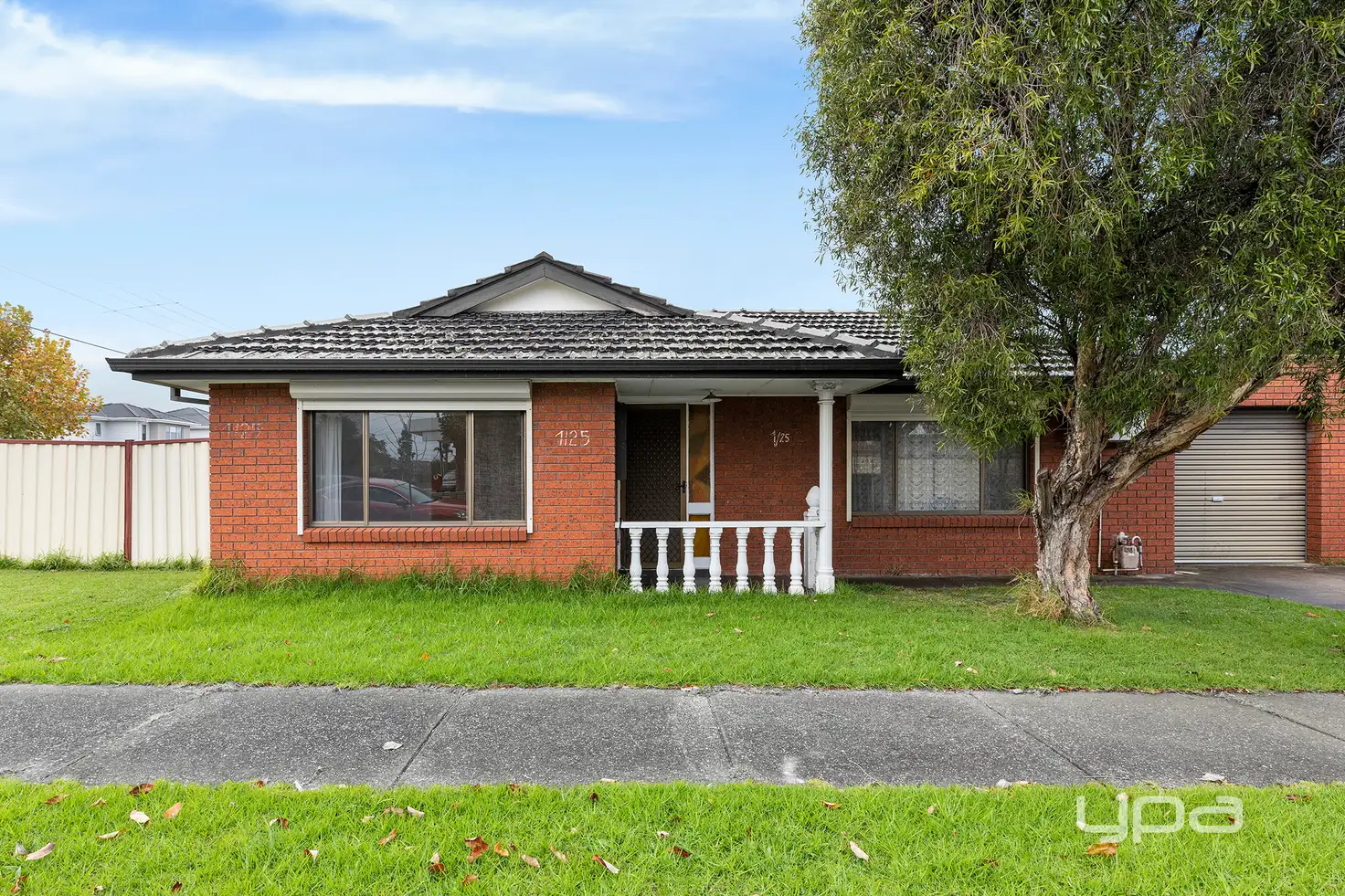 Main view of Homely unit listing, 1/23-25 Disraeli Street, St Albans VIC 3021
