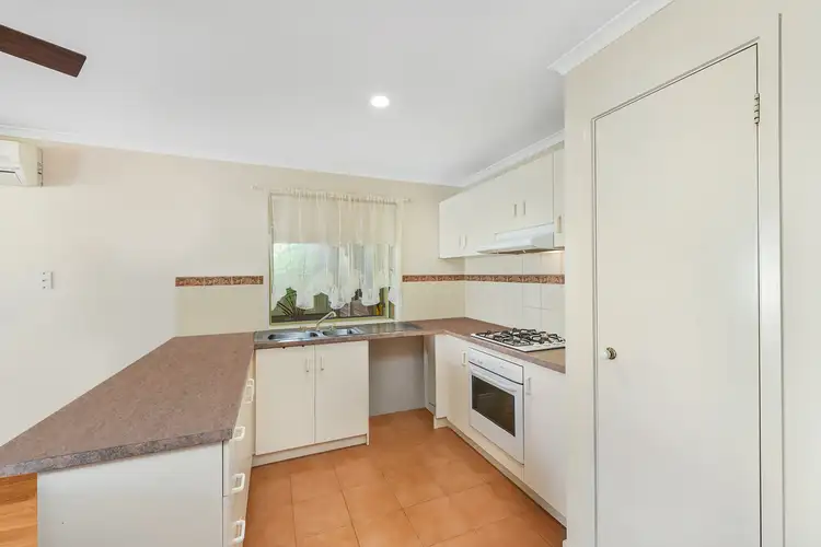 Fifth view of Homely house listing, 17 The Eyrie, Hampton Park VIC 3976