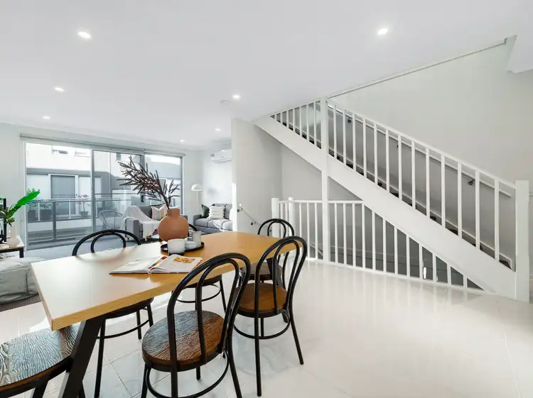 Fourth view of Homely townhouse listing, 5 Lofty Court, Officer VIC 3809