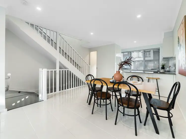 Seventh view of Homely townhouse listing, 5 Lofty Court, Officer VIC 3809