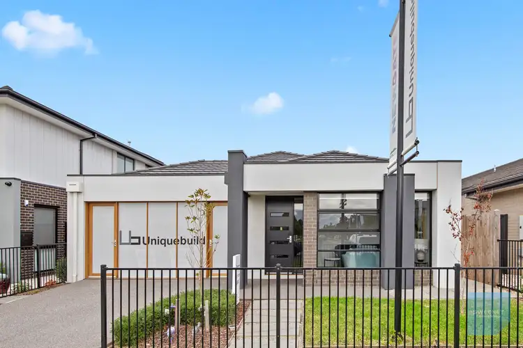 13 Santarosa Avenue, Tarneit VIC 3029