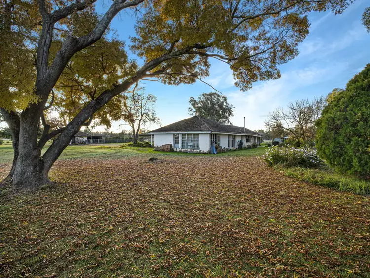 70 Holmes Road, Benalla VIC 3672