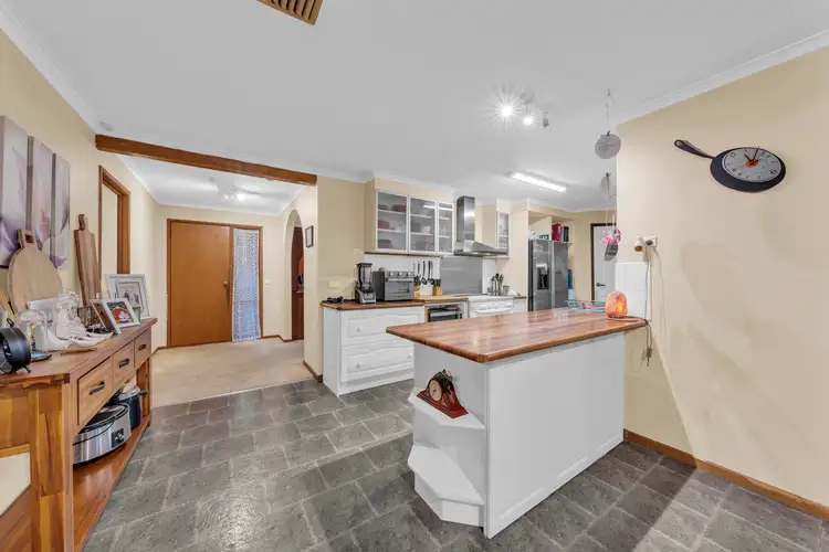 Fifth view of Homely house listing, 43 Navarre Drive, Cranbourne West VIC 3977