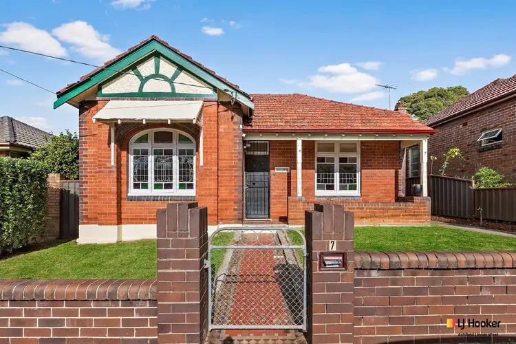 7 Wallace Street, Ashfield NSW 2131