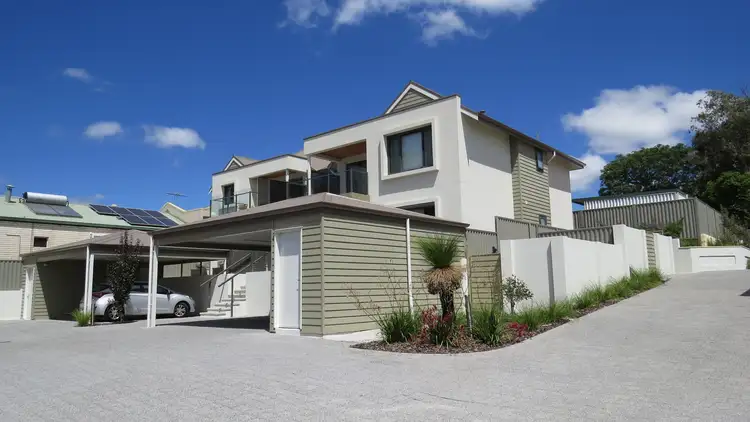 Second view of Homely unit listing, 17/5 Kalamunda Road, Kalamunda WA 6076