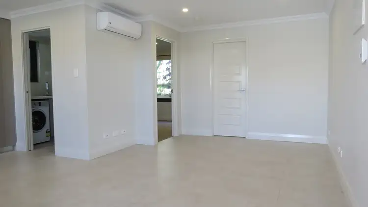 Fifth view of Homely unit listing, 17/5 Kalamunda Road, Kalamunda WA 6076