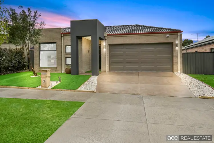5 Bottlebrush Road, Craigieburn VIC 3064