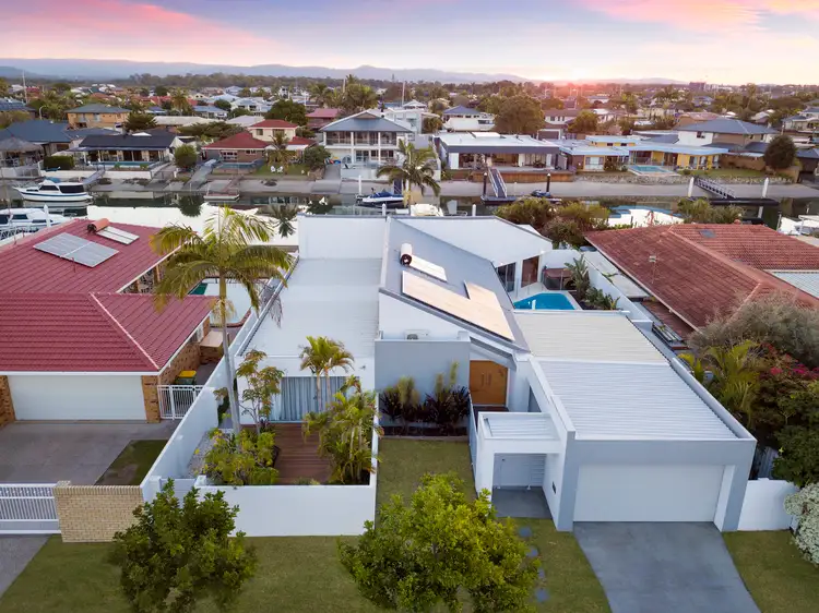 20 Drysdale Place, Paradise Point QLD 4216