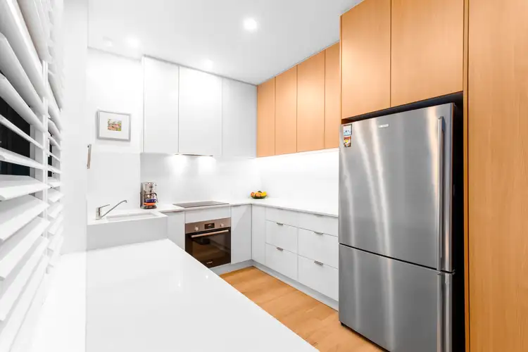 Fourth view of Homely apartment listing, 4/114 Hardware St, Melbourne VIC 3000