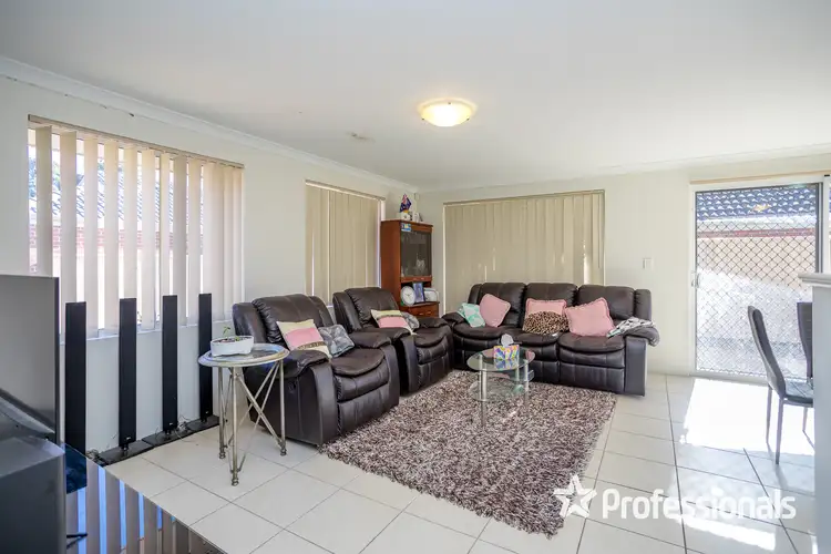 Fourth view of Homely house listing, 5/10 Delamere Way, Camillo WA 6111