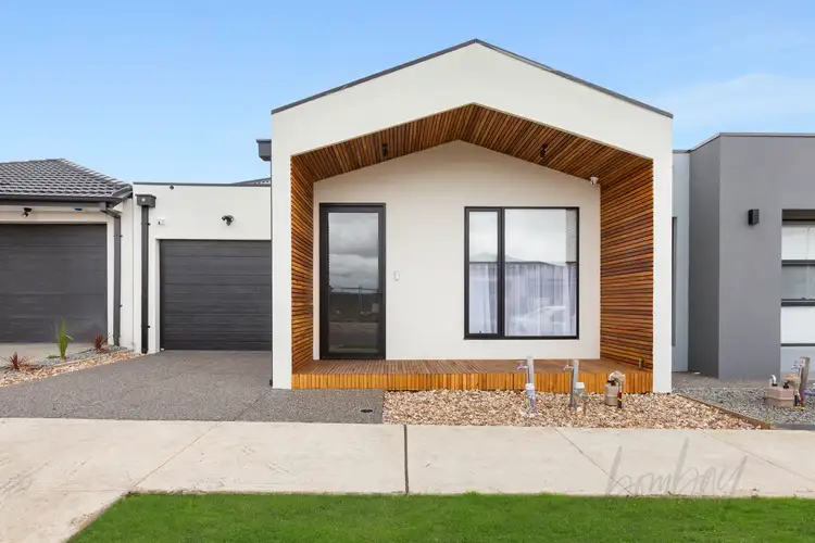 30 Callicoma Street, Mickleham VIC 3064