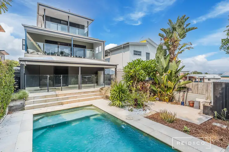 18A Jeays Street, Scarborough QLD 4020