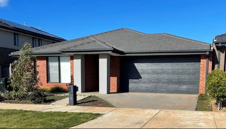 62 Bromley Circuit, Thornhill Park VIC 3335