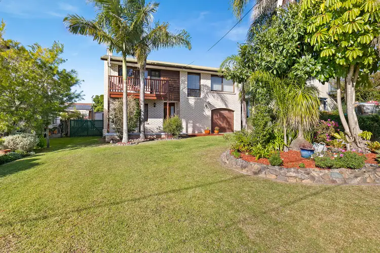 41 Lake Street, Tuross Head NSW 2537