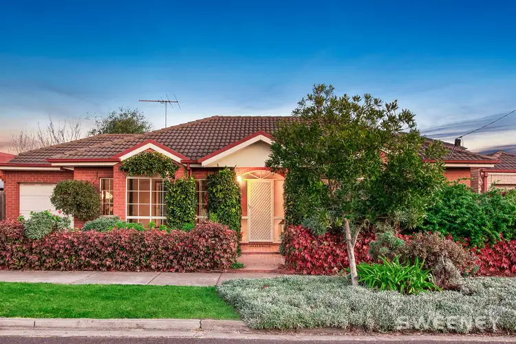 5 Cyclamen Avenue, Altona North VIC 3025