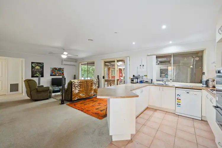 Fifth view of Homely house listing, 5 Amos Court, Narre Warren South VIC 3805