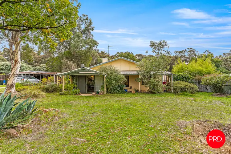 9 Gallway Street, Castlemaine VIC 3450