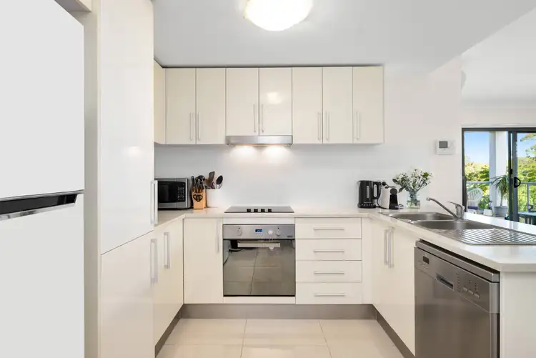Third view of Homely apartment listing, 13/25-27 Selborne Street, Mount Gravatt East QLD 4122