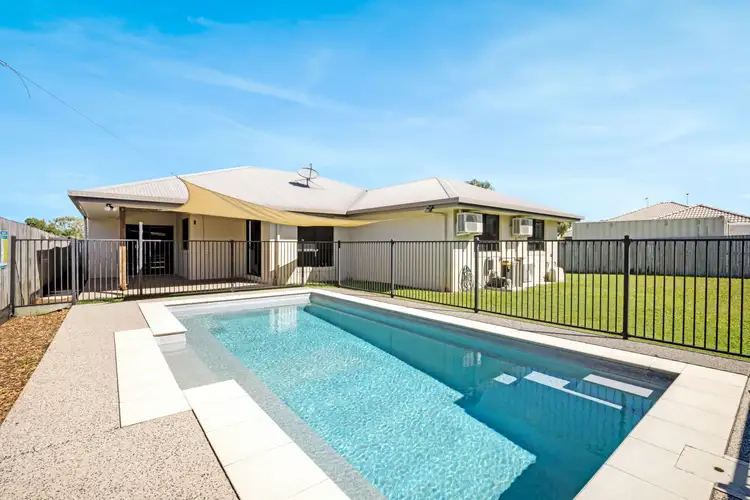 11 Shanks Street, Bucasia QLD 4750